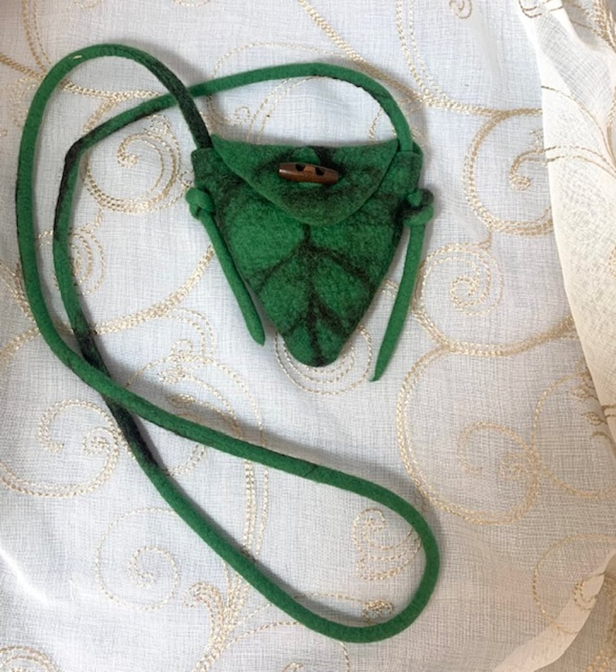 Little Green Leaf Bag Handmade Felt Seconds Sunday