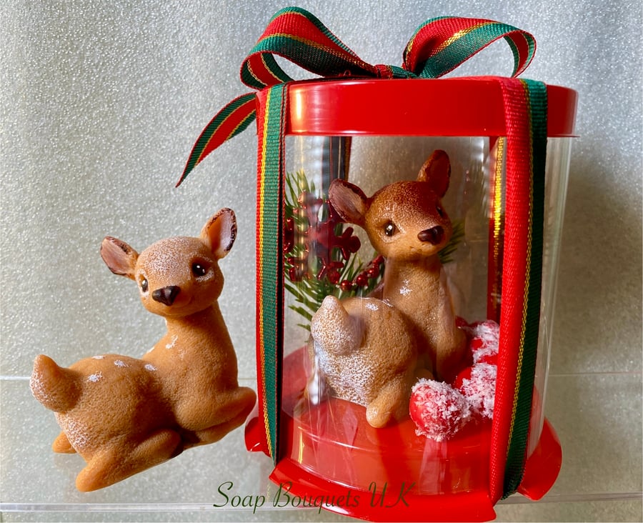 Festive Reindeer Soap Gift Box - Handmade Christmas Gift for Adults & Kids