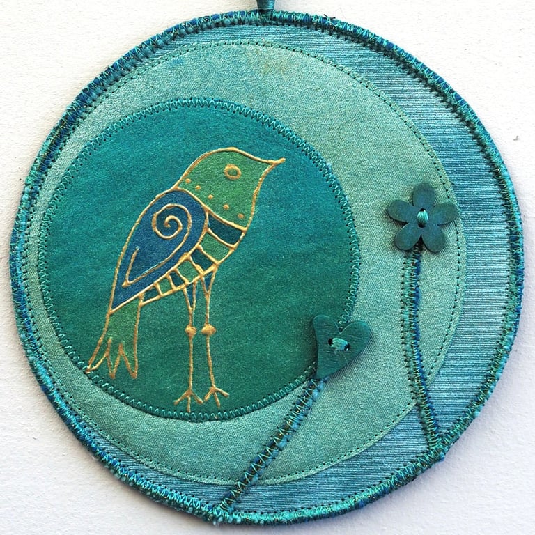 LBM16 - Lovebird Mandala Wall Hanging-15cm diameter - Jade-Soft Green-Blue-Gold