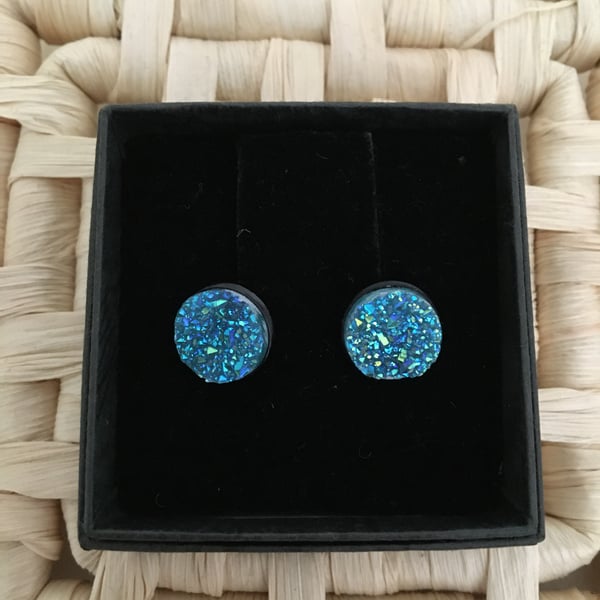 Sparkling Resin Druzy Ear Studs in Blue