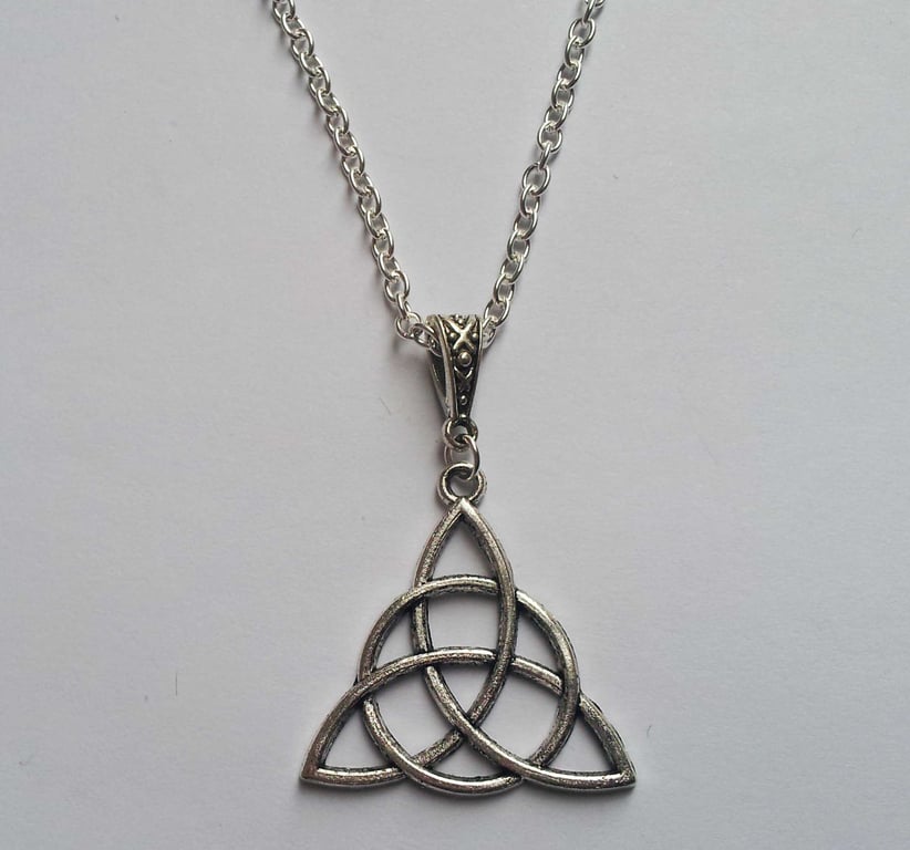 Large Celtic Triquetra Trinity Knot Long Silver Plate Necklace