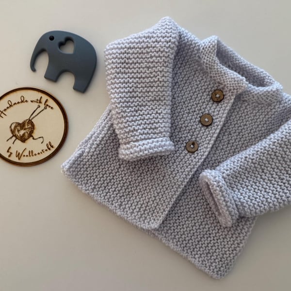 25% OFF Sample Sale Handknitted Baby Cardigan. Size 3-6 months. Silver Grey.