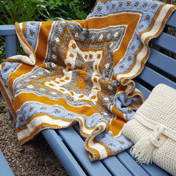 Crochet Pattern for Blue and Gold throw
