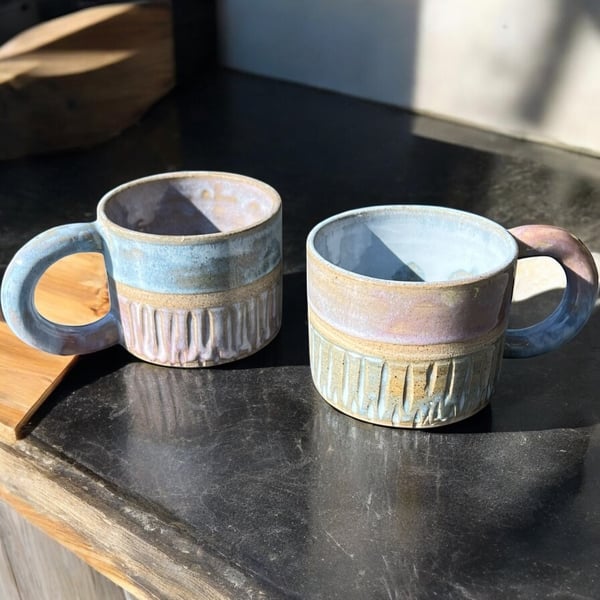 Set of 2 Handcrafted Retro-Style Mugs