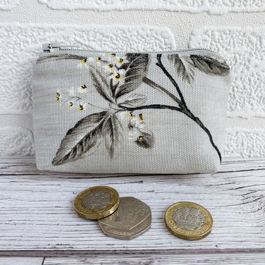 Small Purse, Coin Purse with Leaves and Tiny Flowers