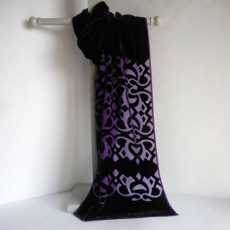 LIMITED EDITION SILK VISCOSE DEVORE VELVET SCARF