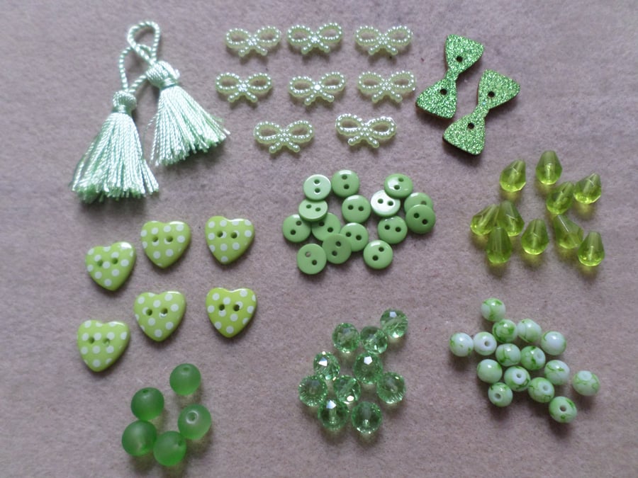 1 x Mixed Craft Pack - Green