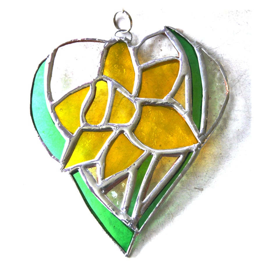 Daffodil Heart Suncatcher Stained Glass 037