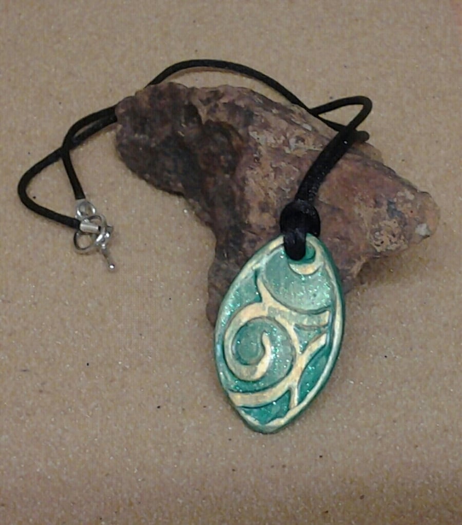Celtic style pendant