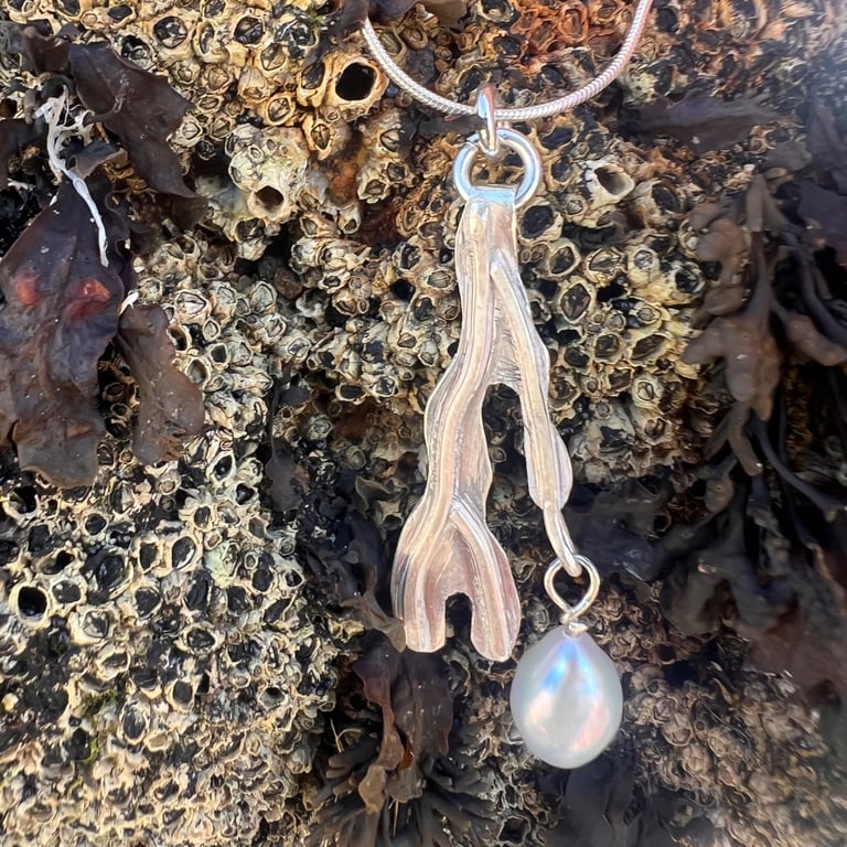 Silver Seaweed and Freshwater Pearl Necklace