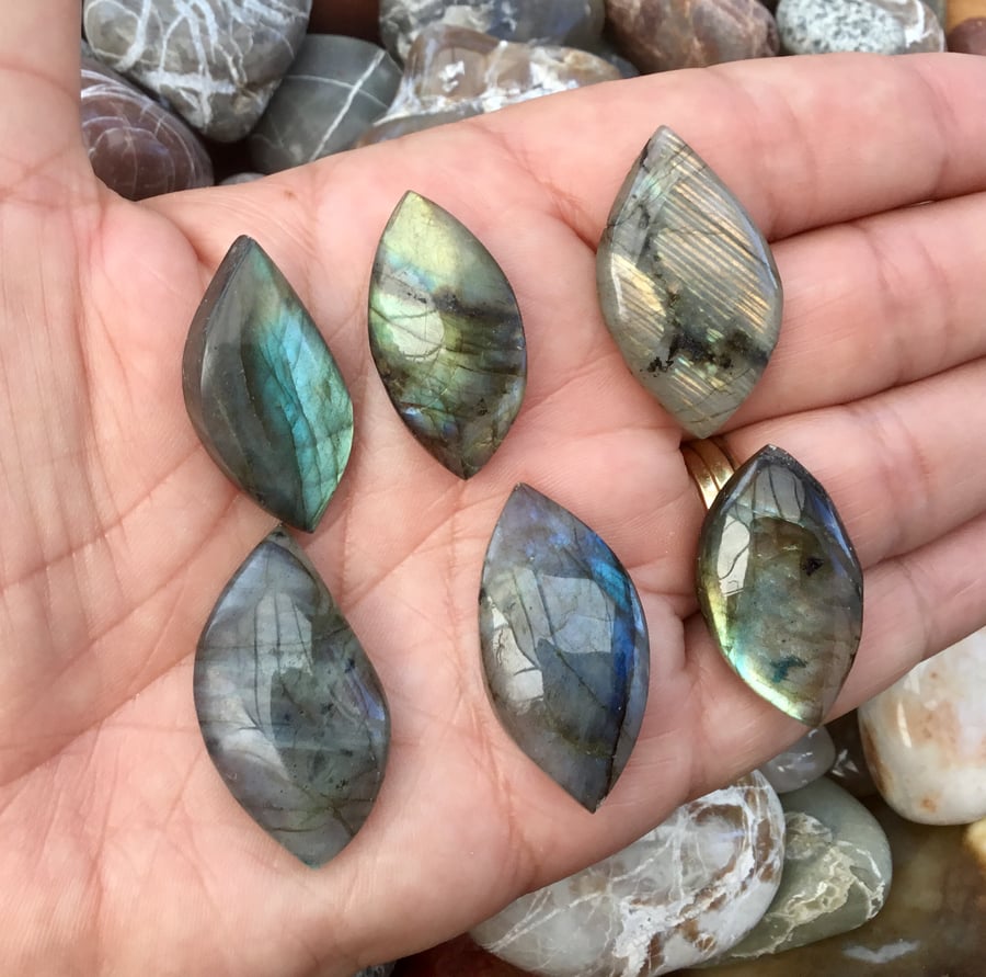 Set of 6 Free Form Labradorite Gemstone Cabochons for Jewellery Designers.