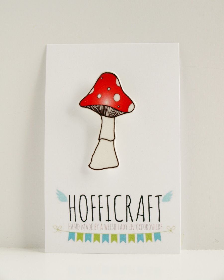 Tall Cap Toadstool Brooch!