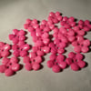 20 x 2-Hole Acrylic Buttons - 15mm - Flower - Bright Pink 