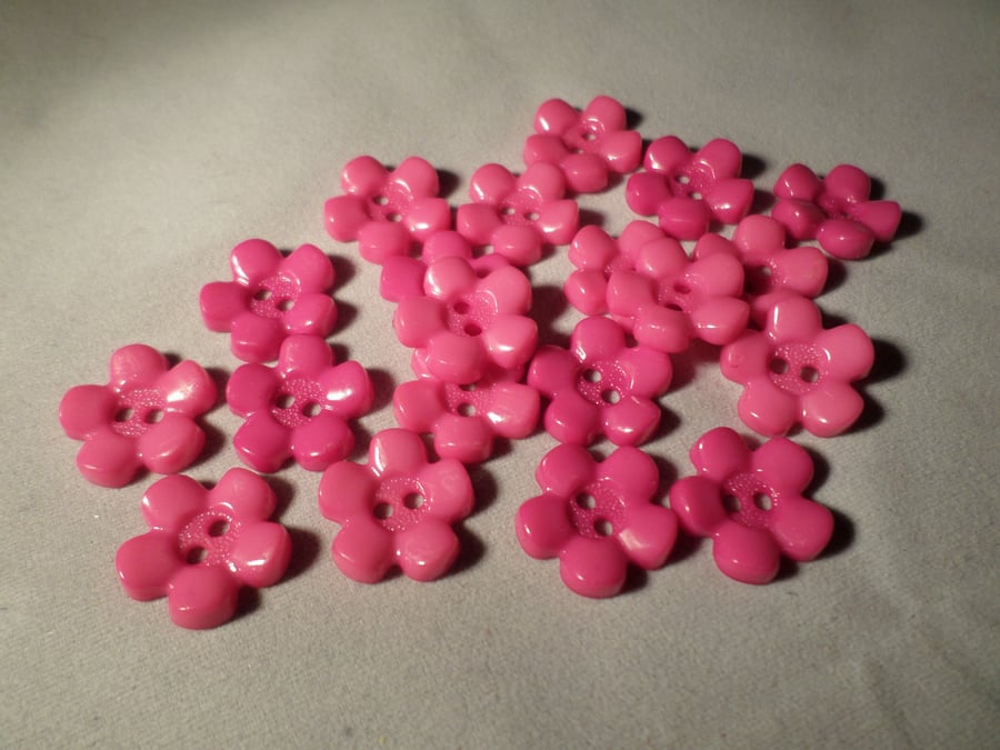 20 x 2-Hole Acrylic Buttons - 15mm - Flower - Bright Pink 