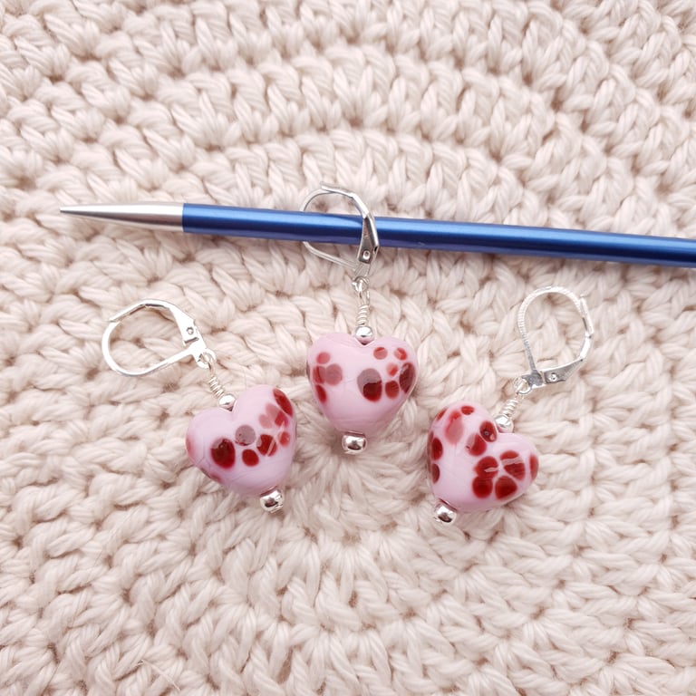 Tiny Glass Heart Stitch Marker