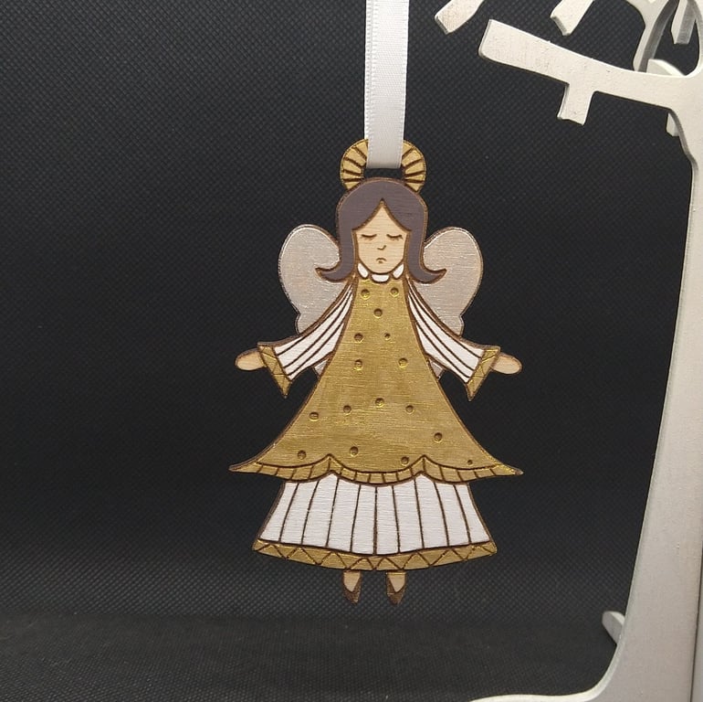 Golden Angel, laser-etched & Laser-cut in wood, hand painted