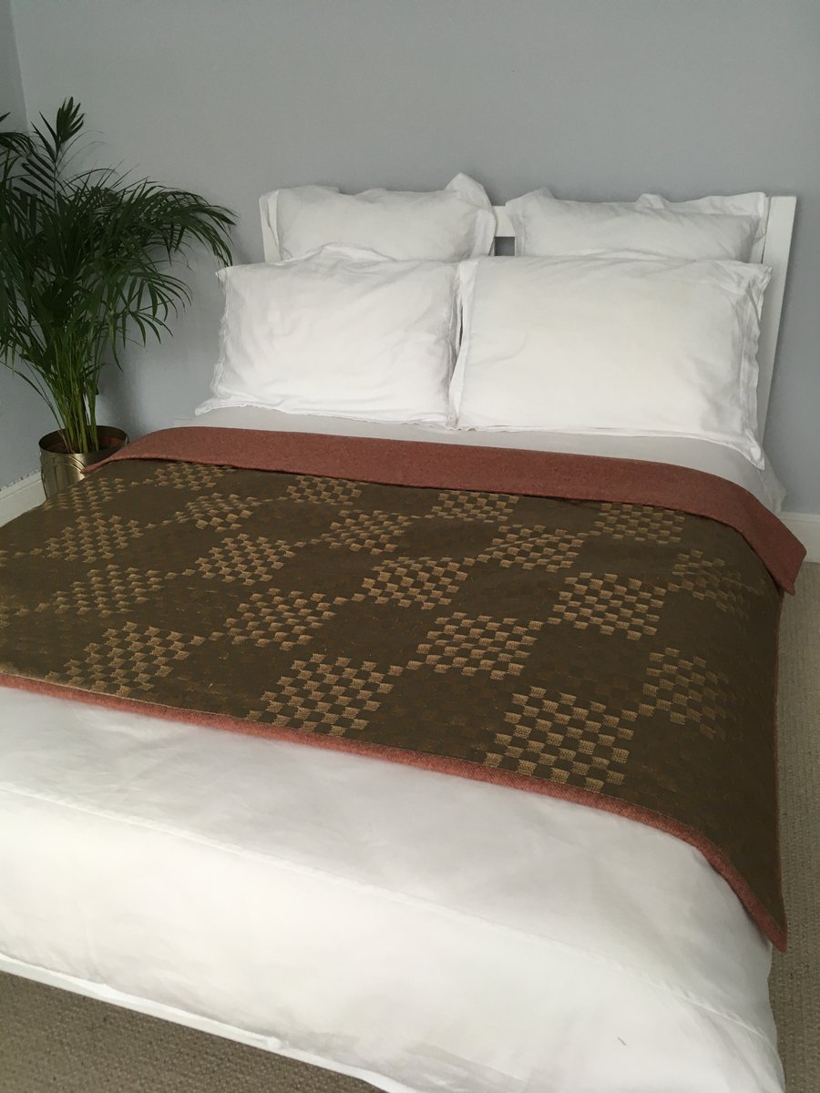 Luxury tweed and silk quilt