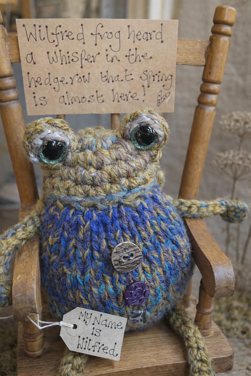 Wilfred - Large Hedgerow frog