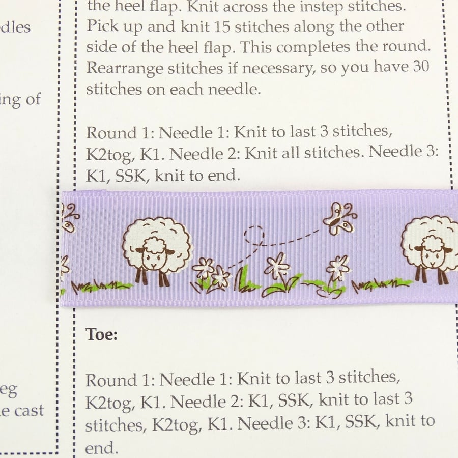 Magnetic Pattern Marker Tamer Guide - Sheep in Lilac - 19.5cmA4Letter Size