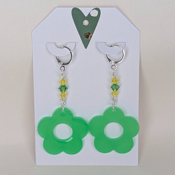 Flower Shaped Resin Earrings – Glow in the Dark