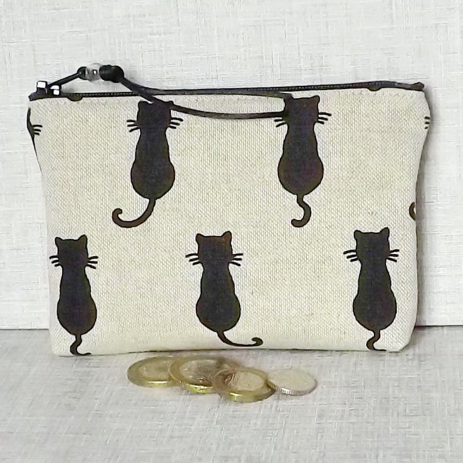 Large coin purse, make up bag, black cats