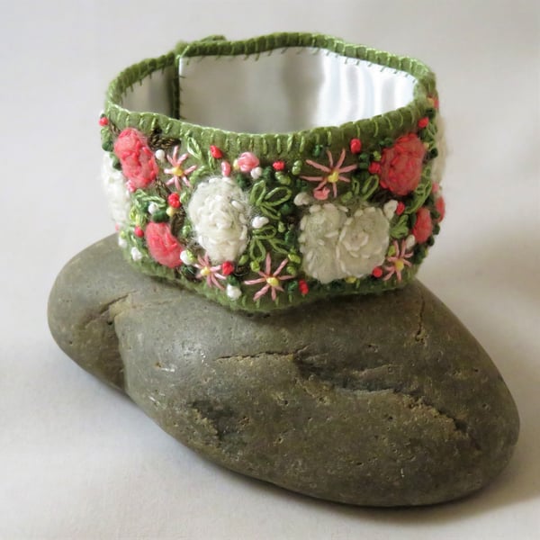 SALE  - Embroidered and Felted Cuff - White and Pink Roses