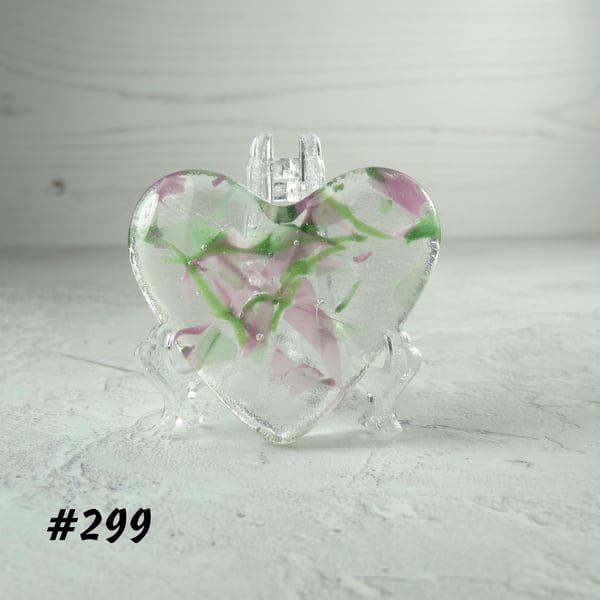 Mixed colour fused glass heart with stand, 5x4.5cm, 4 options