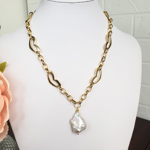 Freshwater Pearl Chunky Chain Necklace Large Pearl 14K Gold Plated 