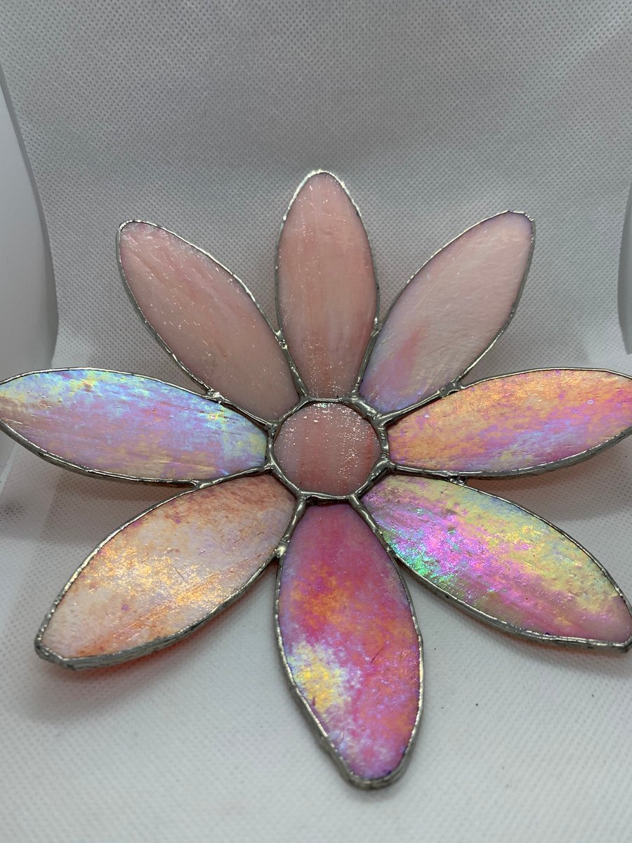 Stained glass waterlily dish