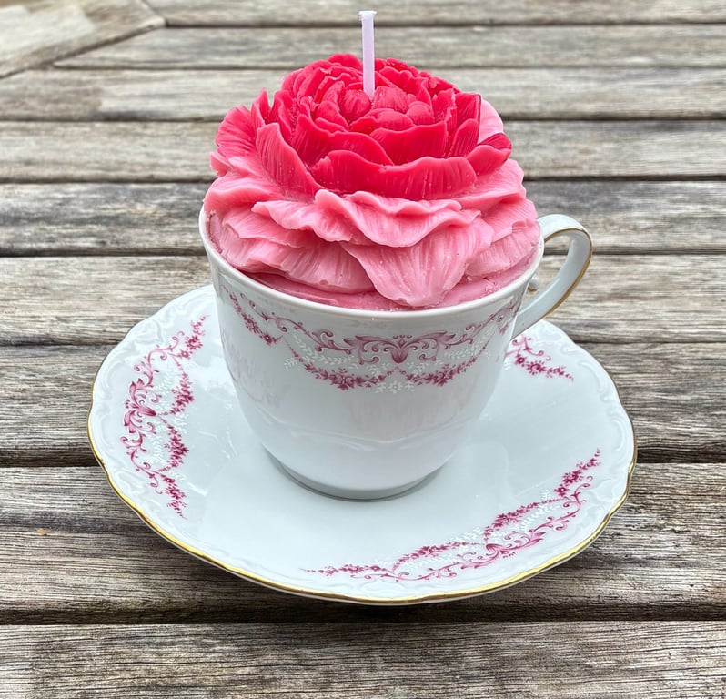 Rose Soy Candle in Tea Cup with Saucer - Clean and Unscented