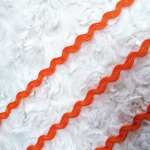 3 metres narrow cotton orange RIC-RAC trim for sewing and crafting projects