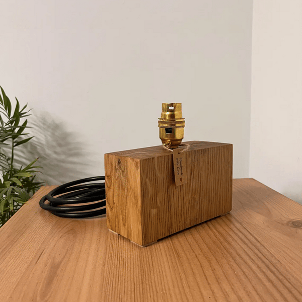 Horizontal Oak Lamp Base