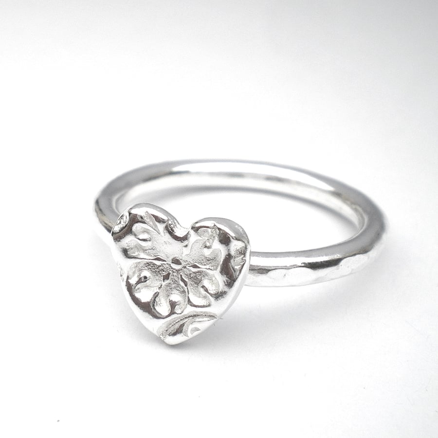 Silver Flower Heart Ring