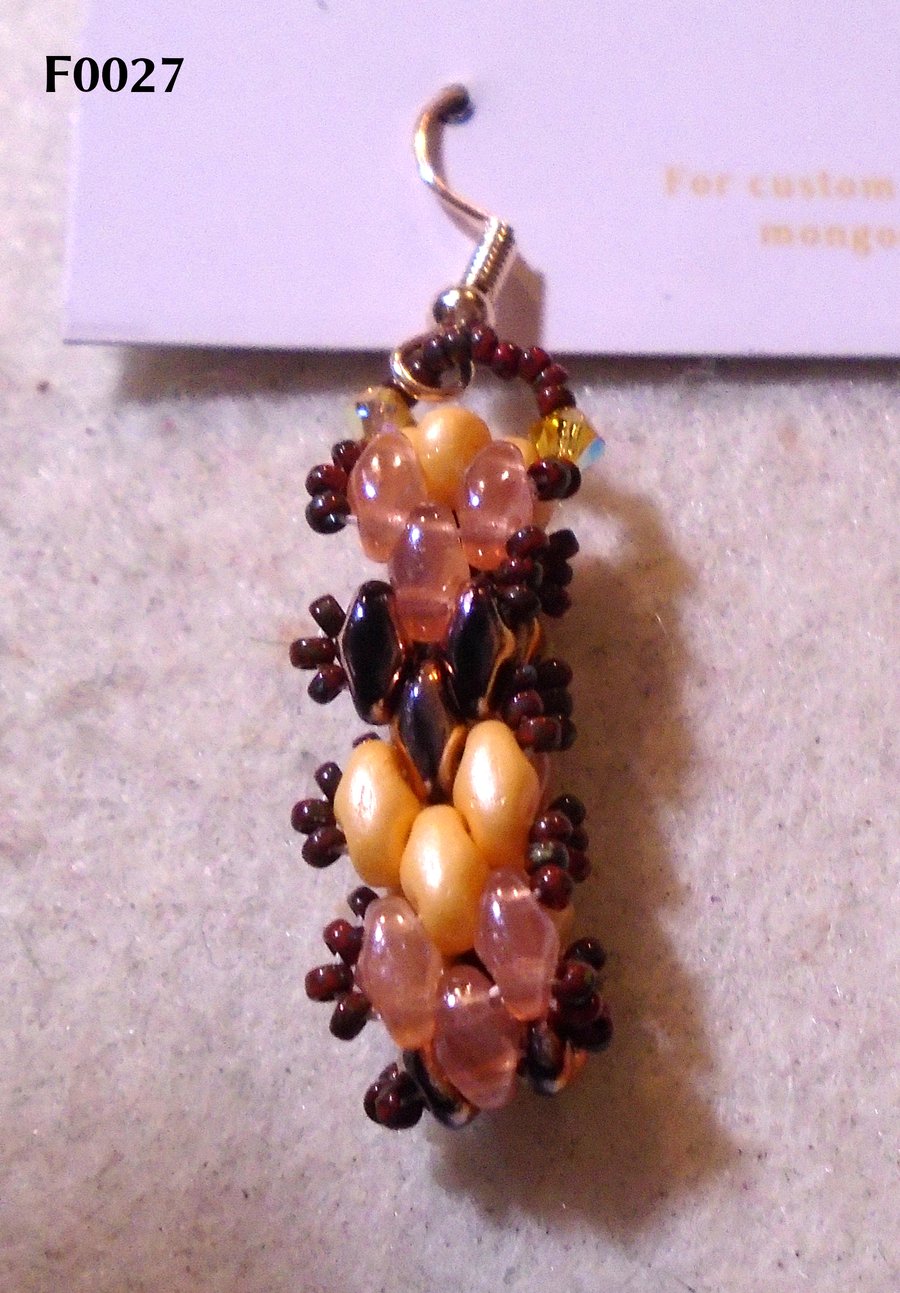 Brickwork-pattern bead earrings (customisable)