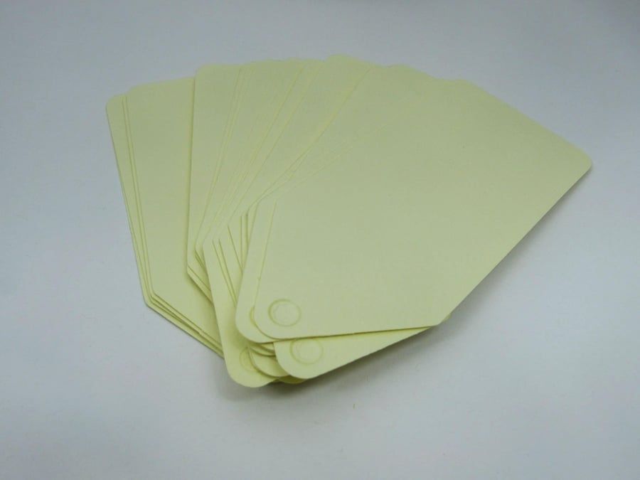 25 Pale Lemon Yellow Card Tags