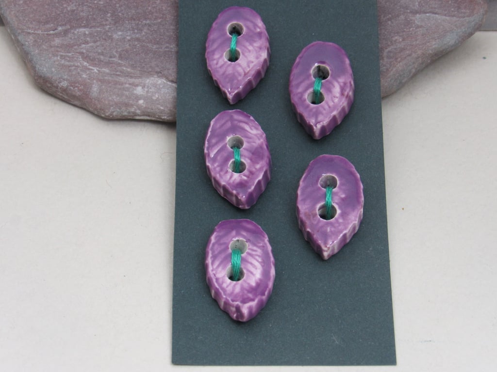 5 Small Leaf Shaped Lilac Purple Ceramic Buttons