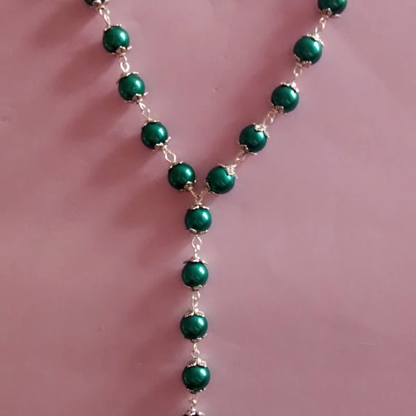 Vintage Style Dark Green Glass Pearl Y-shaped Dropper Necklace