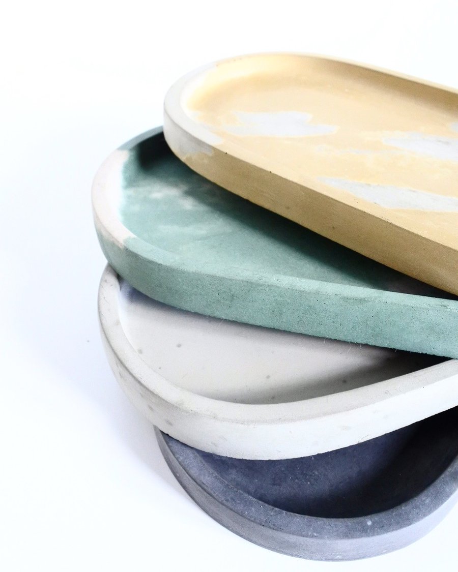 Shapes Dish - Oval - concrete tray