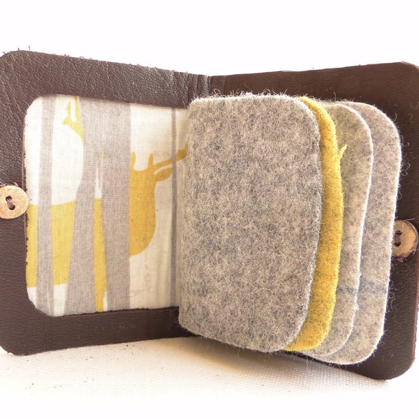 Needle Case in Brown Leather - Deer and Tree Fabric Interior - Needle Book