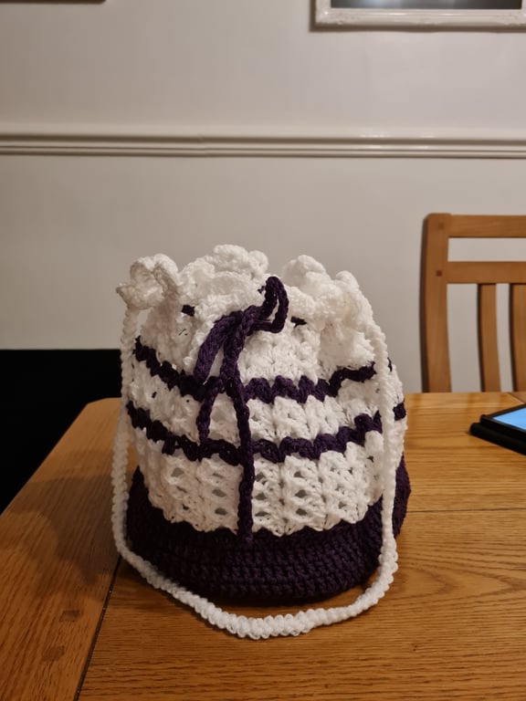 Drawstring bag