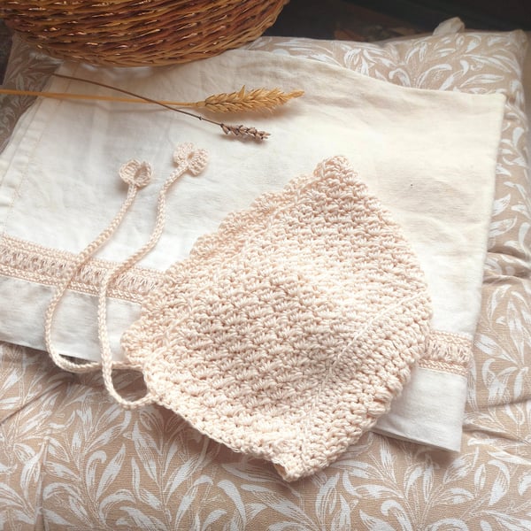 Organic cotton baby bonnet, 0-6 months