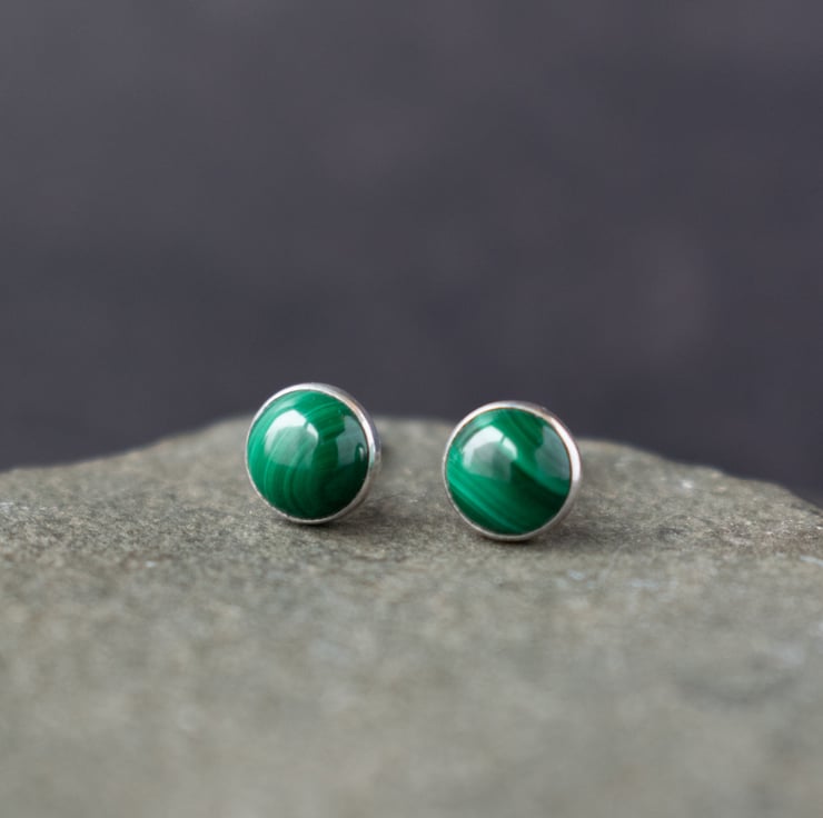 Silver malachite earrings hotsell