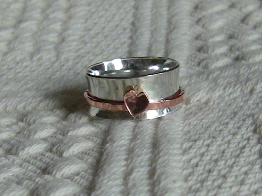 Sterling Silver and Copper Spinning Ring with Dainty Heart,   R73E