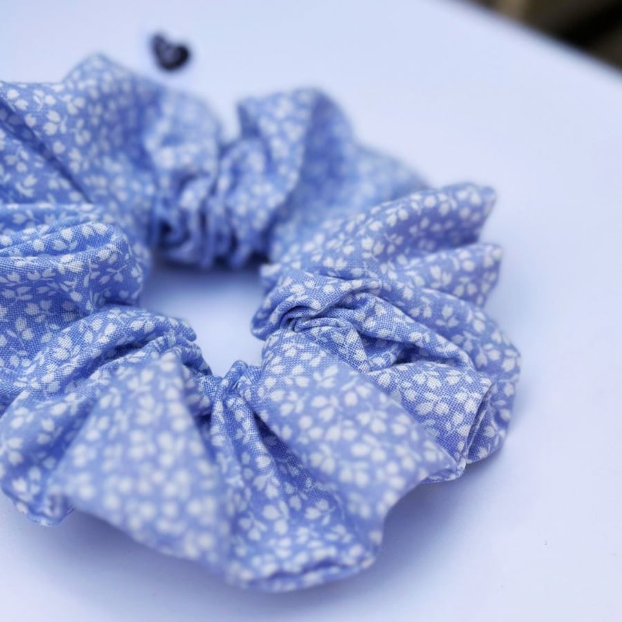 Scrunchie - Blue and White Floral Print