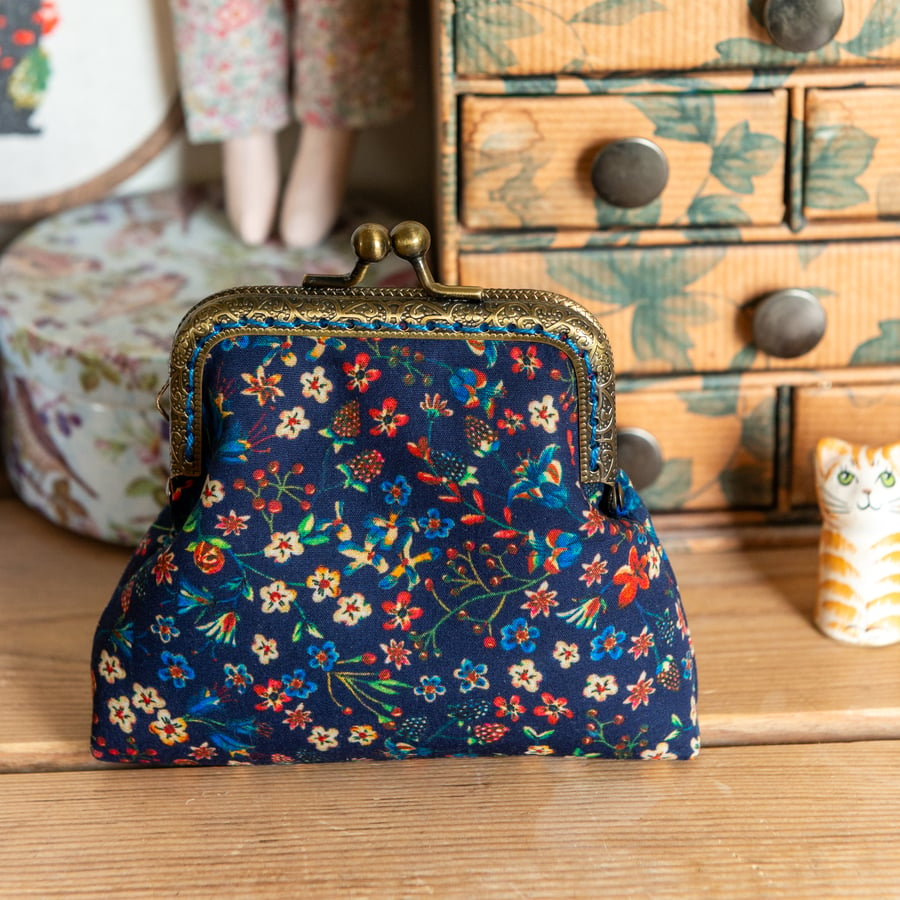 Clasp purse made with Liberty lawn Autumnal print: 'Donna Leigh'