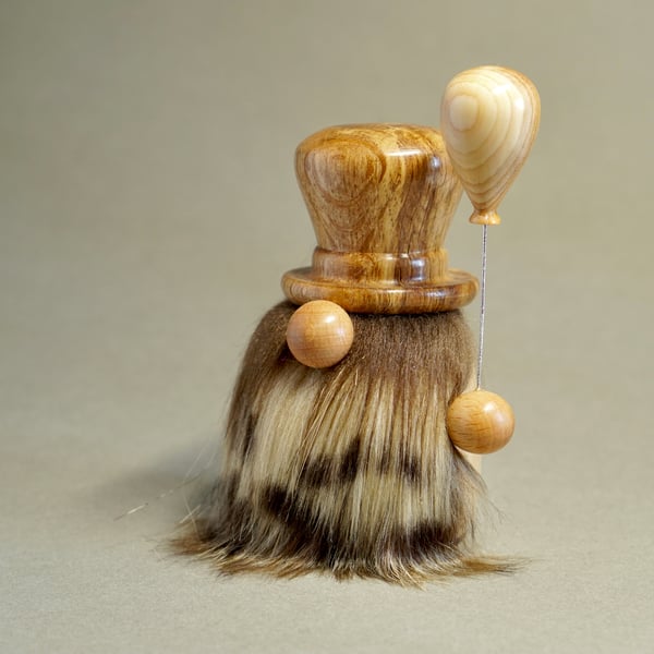 Cute Gonk with balloon