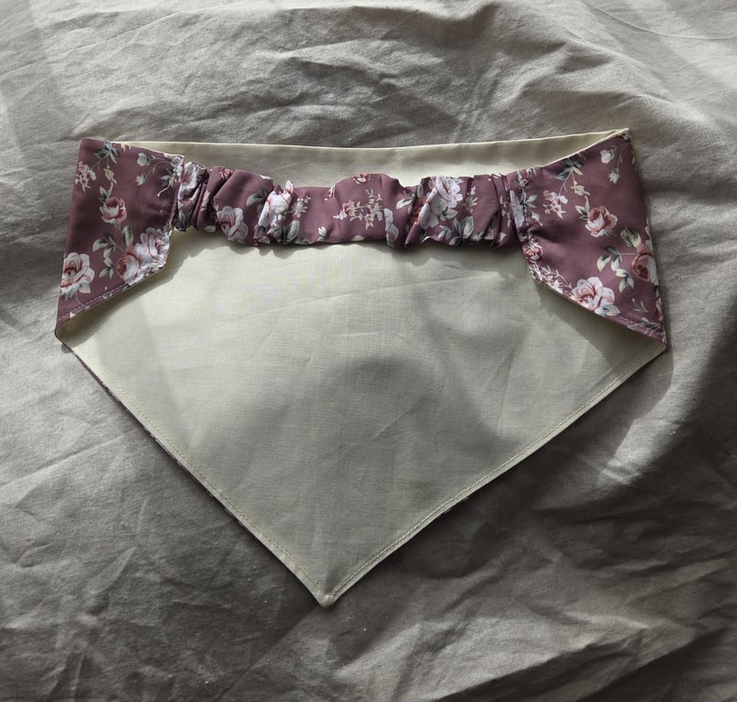Elasticated slip-on Dog Bandana - Size XXL