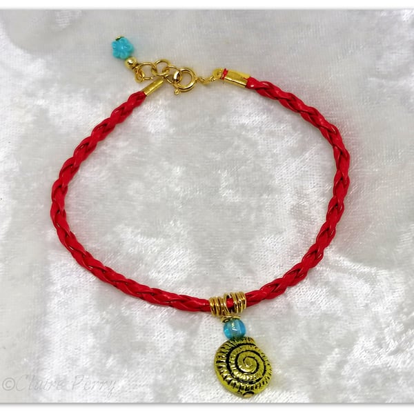 Bracelet Red Faux Leather with gold plated Shell charm bead.