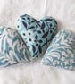 SET OF 3 WILLIAM MORRIS LAVENDER BAGS - HEART SHAPED - Image 3
