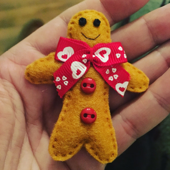 Valentines Day brooch, Gingerbread Man Valentines Brooch, Red Heart Brooch